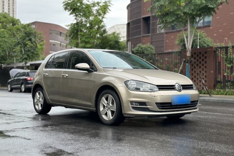 Used Volkswagen Golf 2016 1.6L Automatic Comfort Model Exterior 3