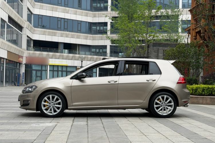 Used Volkswagen Golf 2016 280TSI Automatic Flagship Model Exterior 4