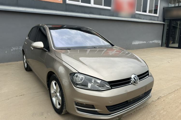 Used Volkswagen Golf 2016 230TSI Automatic Comfort Version Exterior 4