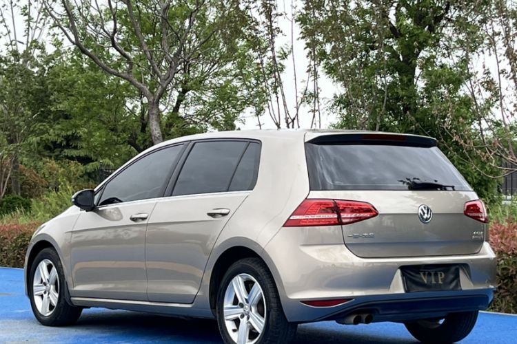 Used Volkswagen Golf 2016 230TSI Automatic Comfort Version Exterior 6