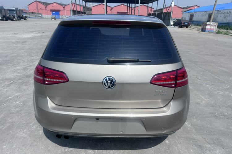 Used Volkswagen Golf 2016 230TSI Automatic Luxury Version Exterior 6