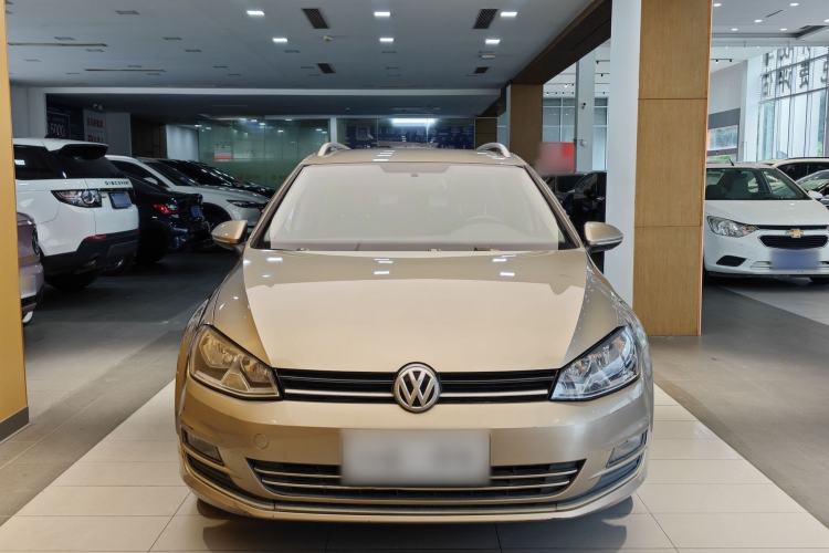 Used Volkswagen Golf 2016 1.6L Automatic Fashion Model Exterior 8