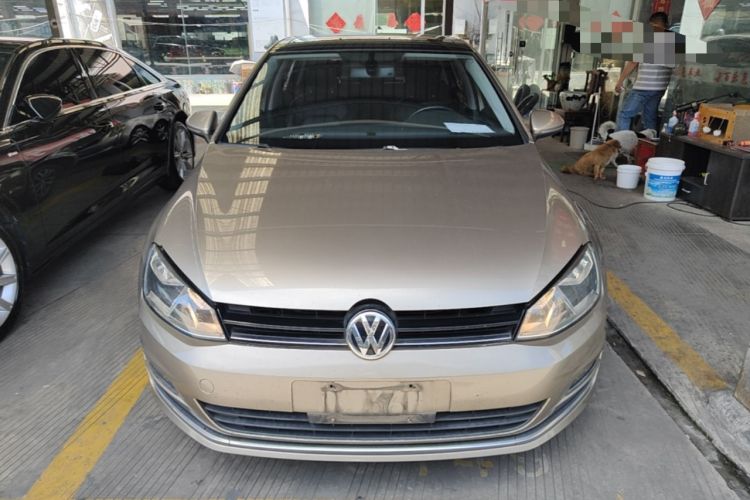Used Volkswagen Golf 2016 230TSI Automatic Luxury Version Front
