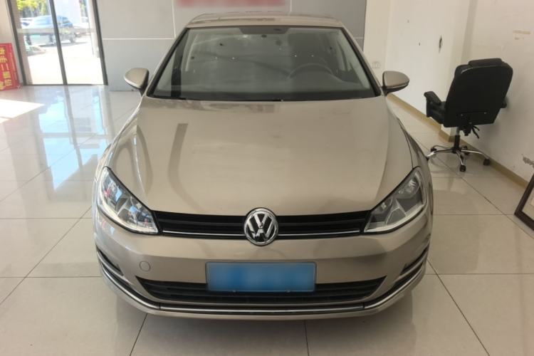 Used Volkswagen Golf 2016 1.6L Automatic Fashion Model Front