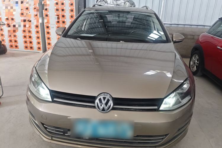 Used Volkswagen Golf 2016 1.6L Automatic Fashion Model Front
