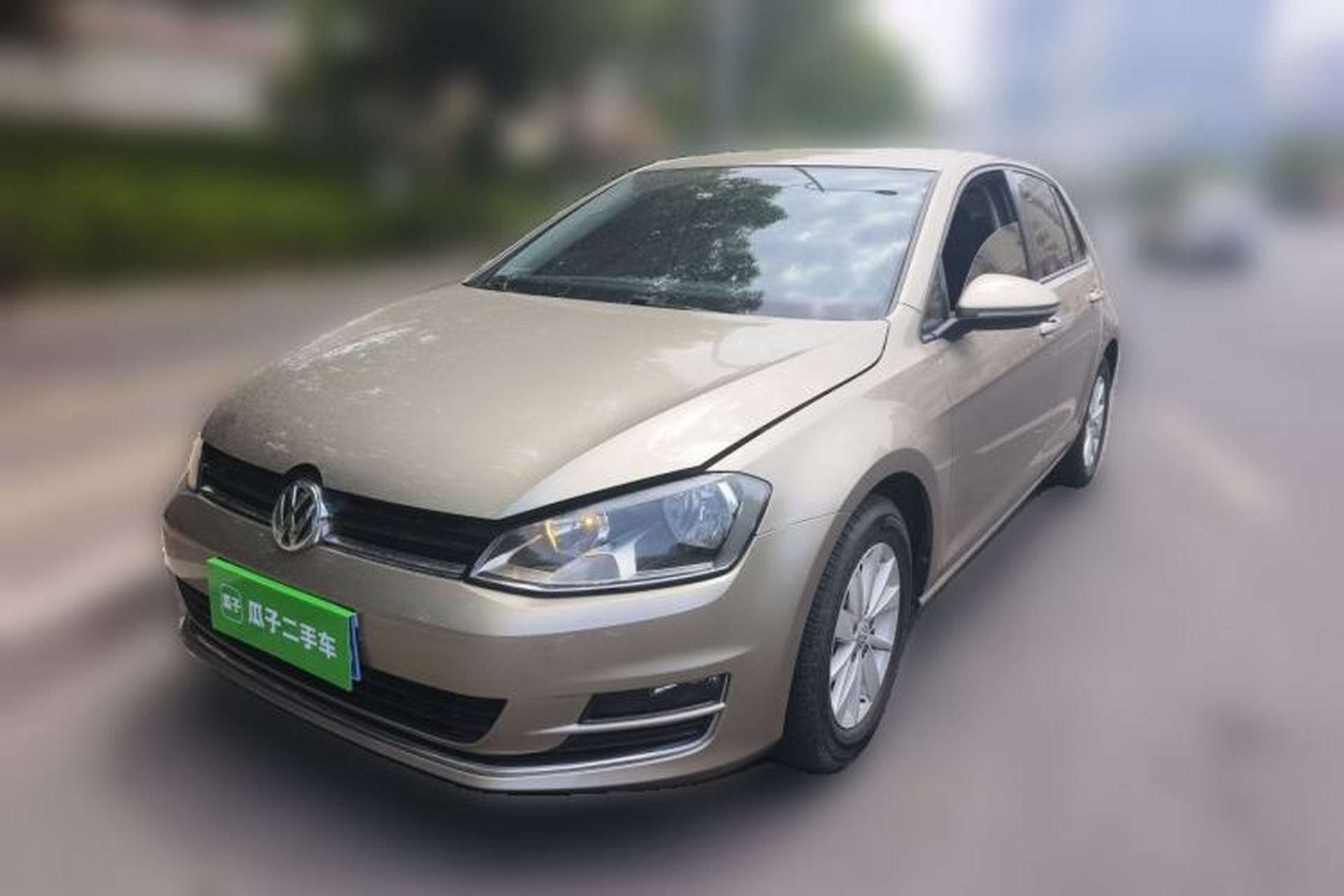Used Volkswagen Golf 2016 1.6L Automatic Fashion Model Front Left 45 Deg