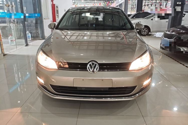 Used Volkswagen Golf 2016 1.6L Automatic Comfort Model Front