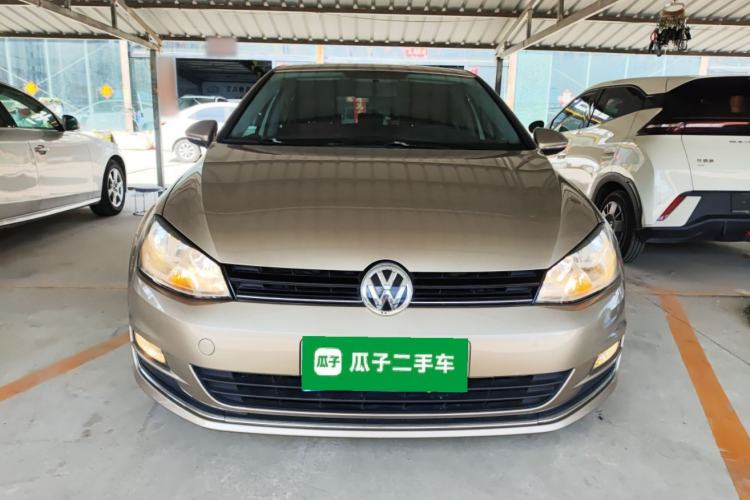 Used Volkswagen Golf 2016 1.6L Automatic Fashion Model Front