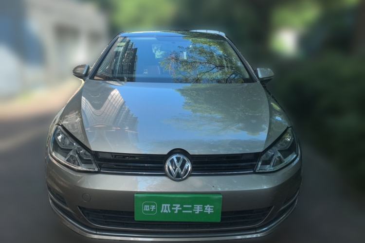 Used Volkswagen Golf 2016 1.6L Automatic Fashion Model Front