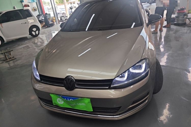 Used Volkswagen Golf 2016 230TSI Automatic Luxury Version Front