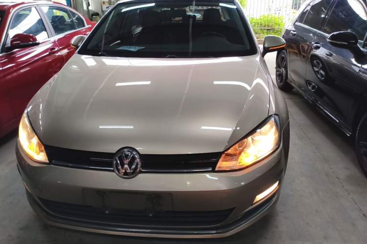 Used Volkswagen Golf 2016 230TSI Automatic Comfort Version Front