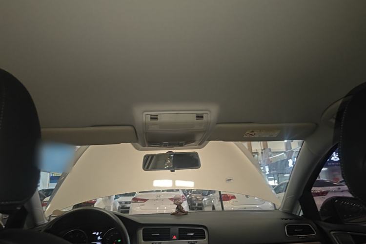 Used Volkswagen Golf 2016 1.6L Automatic Fashion Model Headliner