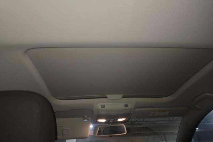 Used Volkswagen Golf 2016 230TSI Automatic Comfort Version Headliner