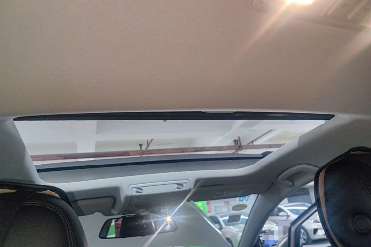 Used Volkswagen Golf 2016 1.6L Automatic Comfort Model Headliner