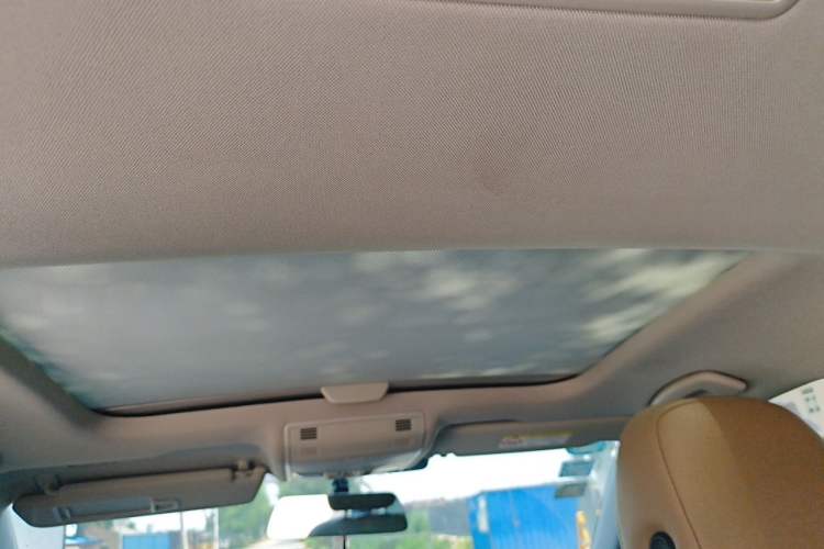 Used Volkswagen Golf 2016 1.6L Automatic Comfort Model Headliner