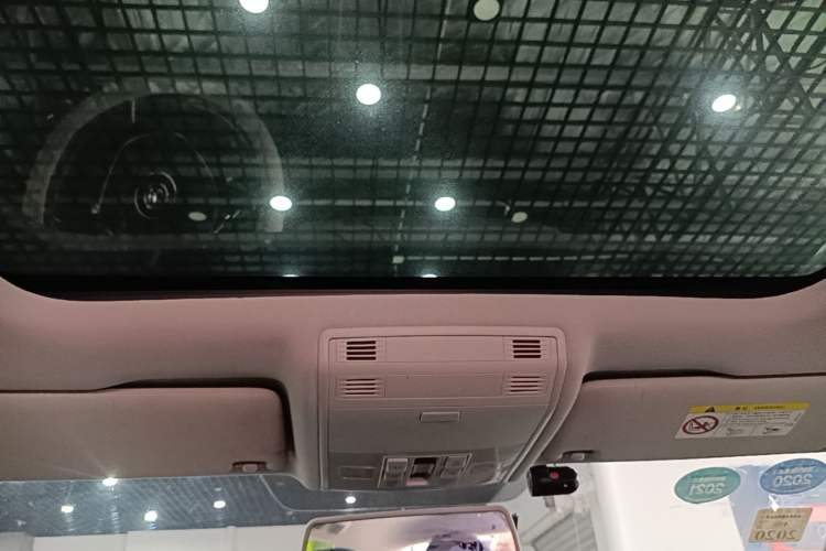 Used Volkswagen Golf 2016 1.6L Automatic Comfort Model Headliner