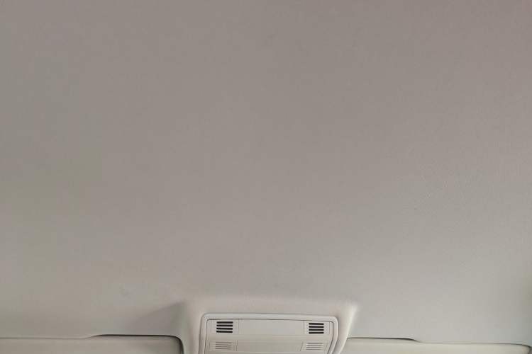 Used Volkswagen Golf 2016 1.6L Automatic Fashion Model Headliner