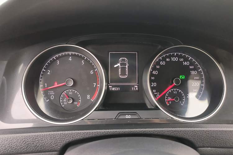 Used Volkswagen Golf 2016 1.6L Automatic Comfort Model Instrument Cluster