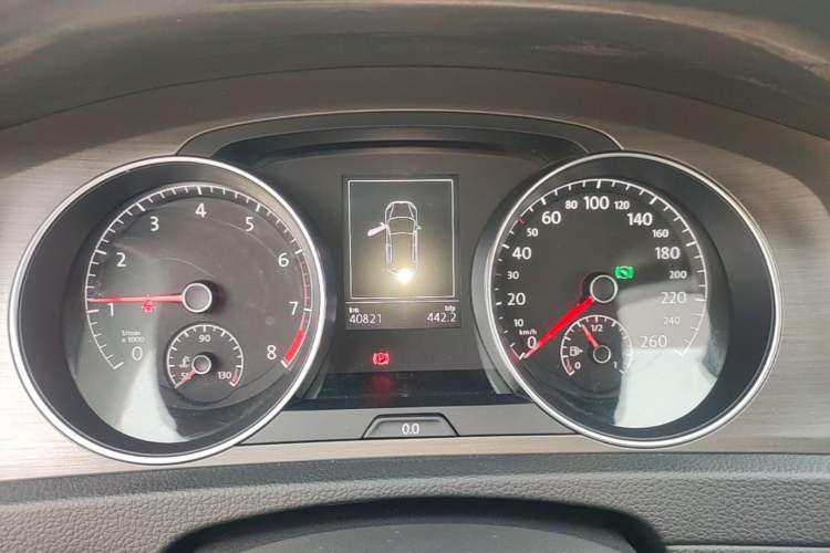Used Volkswagen Golf 2016 1.6L Automatic Comfort Model Instrument Cluster