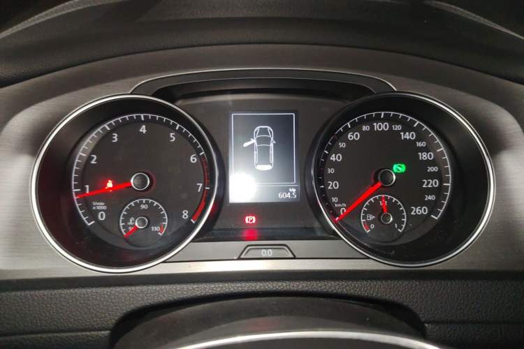 Used Volkswagen Golf 2016 1.6L Automatic Comfort Model Instrument Cluster
