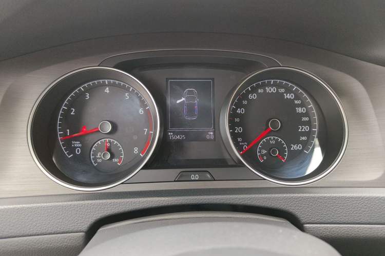 Used Volkswagen Golf 2016 1.6L Automatic Comfort Model Instrument Cluster