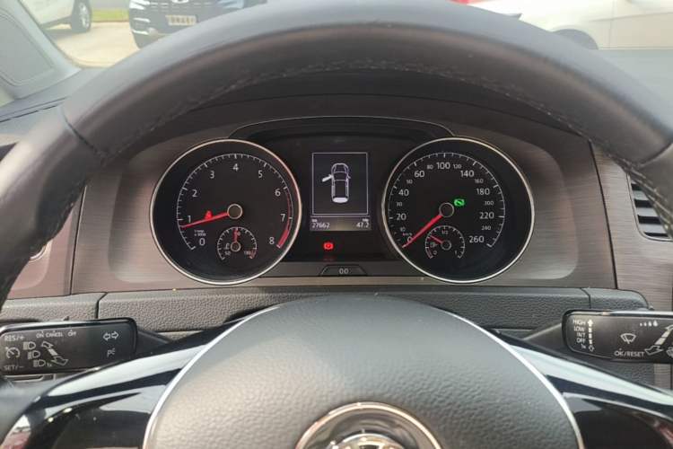 Used Volkswagen Golf 2016 1.6L Automatic Comfort Model Instrument Cluster