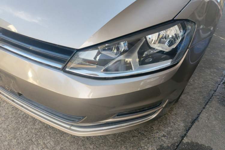 Used Volkswagen Golf 2016 230TSI Automatic Luxury Version Left Front Headlight