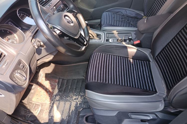 Used Volkswagen Golf 2016 1.6L Automatic Comfort Model Left Front Seat