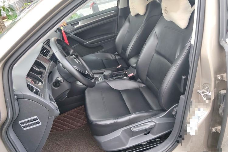 Used Volkswagen Golf 2016 1.6L Automatic Comfort Model Left Front Seat
