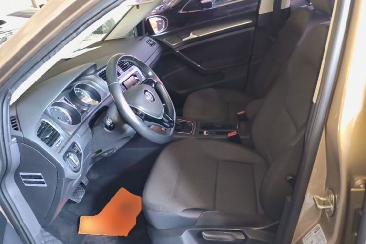 Used Volkswagen Golf 2016 230TSI Automatic Comfort Version Left Front Seat