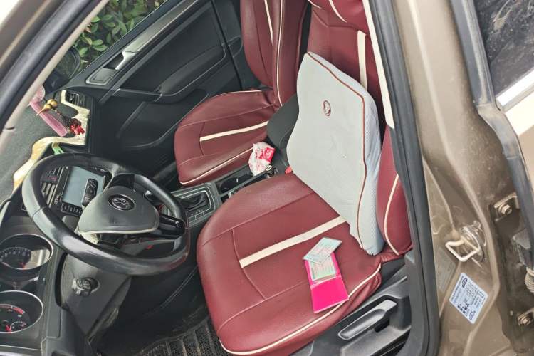 Used Volkswagen Golf 2016 1.6L Automatic Comfort Model Left Front Seat