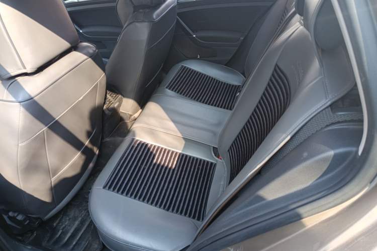 Used Volkswagen Golf 2016 1.6L Automatic Comfort Model Left Rear Seat