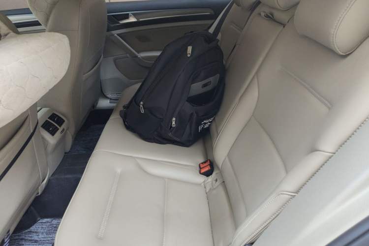 Used Volkswagen Golf 2016 230TSI Automatic Comfort Version Left Rear Seat