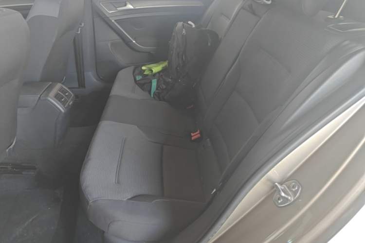 Used Volkswagen Golf 2016 1.6L Automatic Comfort Model Left Rear Seat