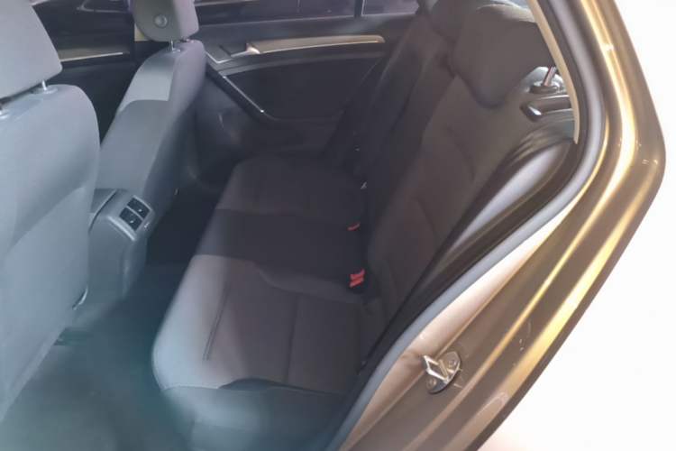 Used Volkswagen Golf 2016 230TSI Automatic Comfort Version Left Rear Seat