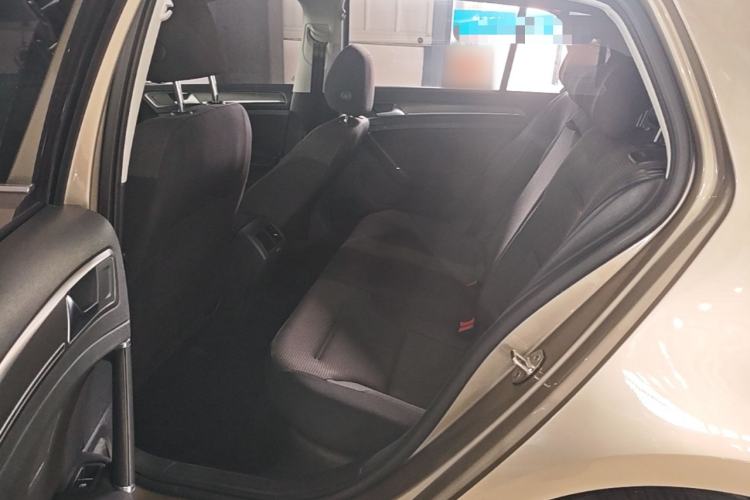 Used Volkswagen Golf 2016 1.6L Automatic Comfort Model Left Rear Seat