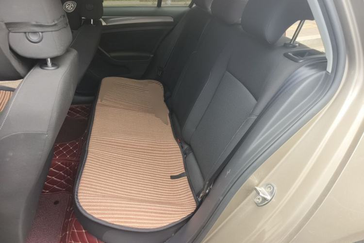 Used Volkswagen Golf 2016 1.6L Automatic Fashion Model Left Rear Seat