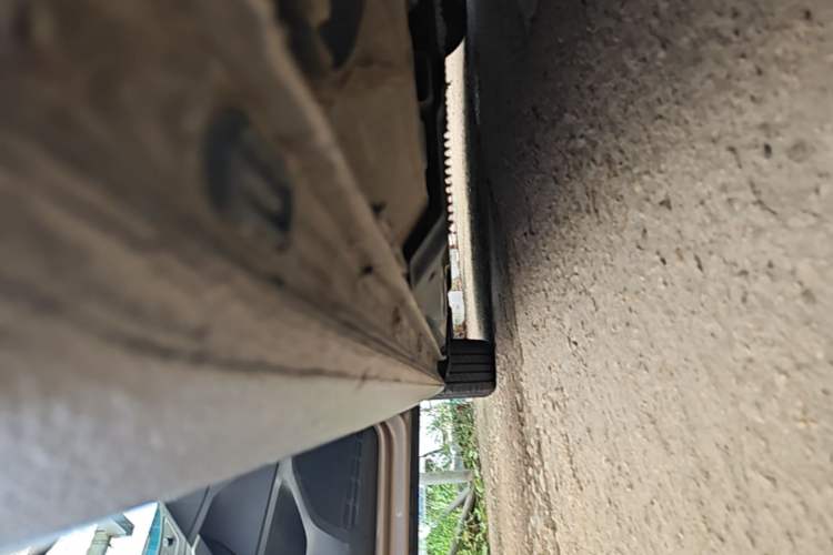 Used Volkswagen Golf 2016 230TSI Automatic Comfort Version Left Side Sill