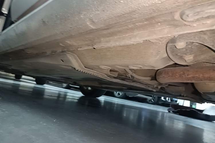 Used Volkswagen Golf 2016 1.6L Automatic Comfort Model Left Side Sill