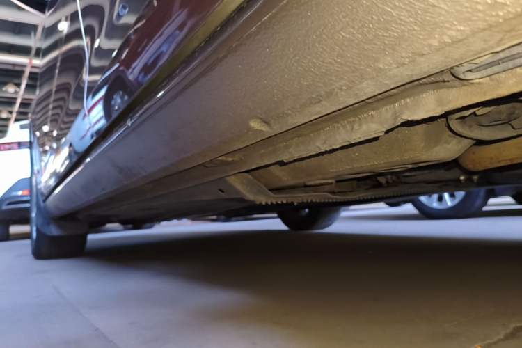 Used Volkswagen Golf 2016 230TSI Automatic Comfort Version Left Side Sill