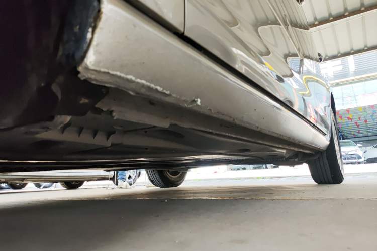 Used Volkswagen Golf 2016 1.6L Automatic Fashion Model Left Side Sill