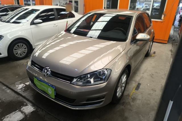Used Volkswagen Golf 2016 1.6L Automatic Fashion Model