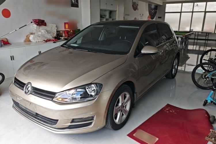 Used Volkswagen Golf 2016 230TSI Automatic Comfort Version Guazi used car, China used car export, Used car for sale, Used cars, Cheapest cars for sale