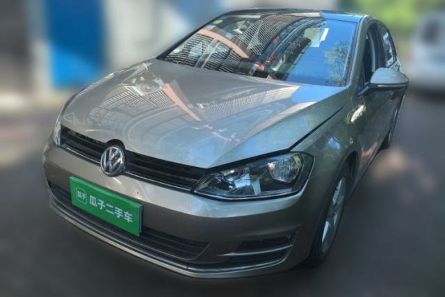 Used Volkswagen Golf 2016 1.6L Automatic Fashion Model