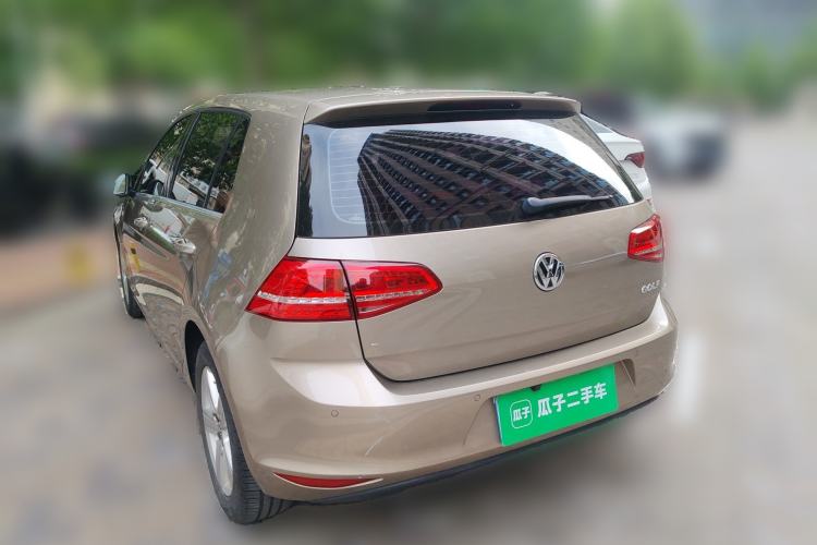 Used Volkswagen Golf 2016 1.6L Automatic Comfort Model Rear Left 45 Deg