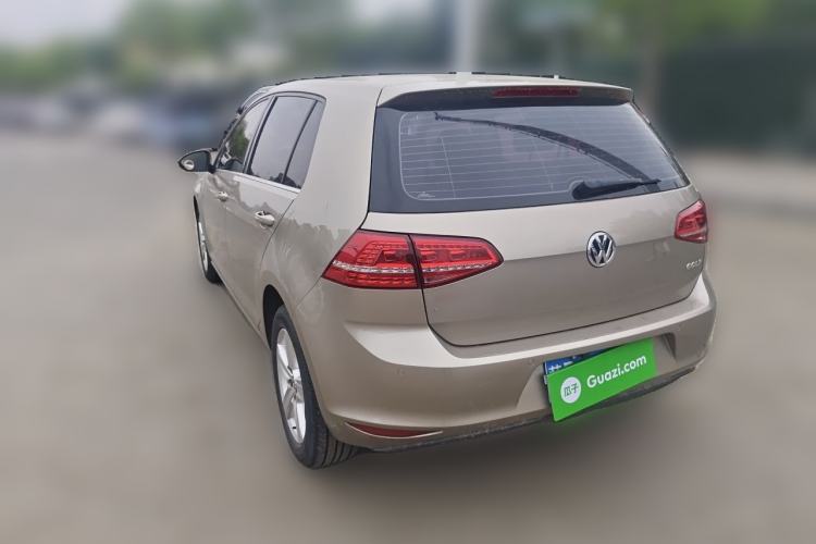 Used Volkswagen Golf 2016 1.6L Automatic Comfort Model Rear Left 45 Deg