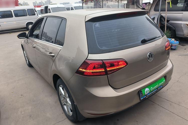 Used Volkswagen Golf 2016 1.6L Automatic Comfort Model Rear Left 45 Deg