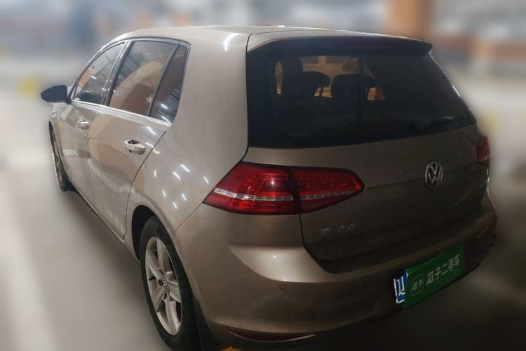 Used Volkswagen Golf 2016 1.6L Automatic Comfort Model Rear Left 45 Deg