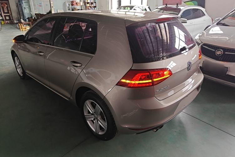 Used Volkswagen Golf 2016 230TSI Automatic Comfort Version Rear Left 45 Deg