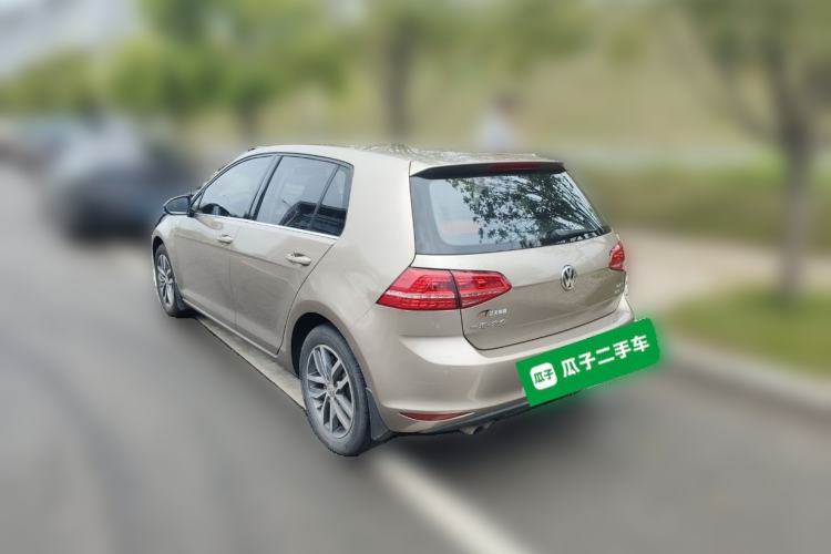 Used Volkswagen Golf 2016 230TSI Automatic Luxury Version Rear Left 45 Deg